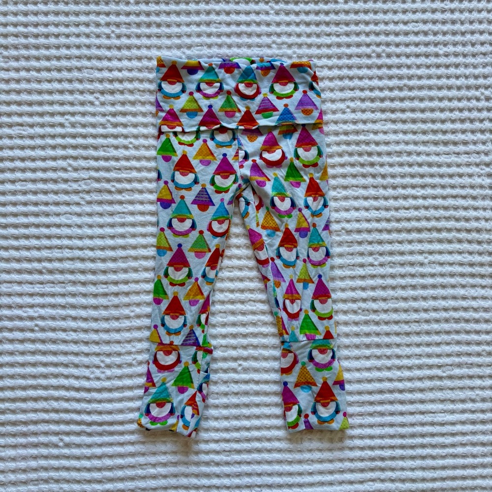 Muse Threads Rainbow Gnome Bamboo Pants Leggings, Foldover Waist and Feet:6/12 M
